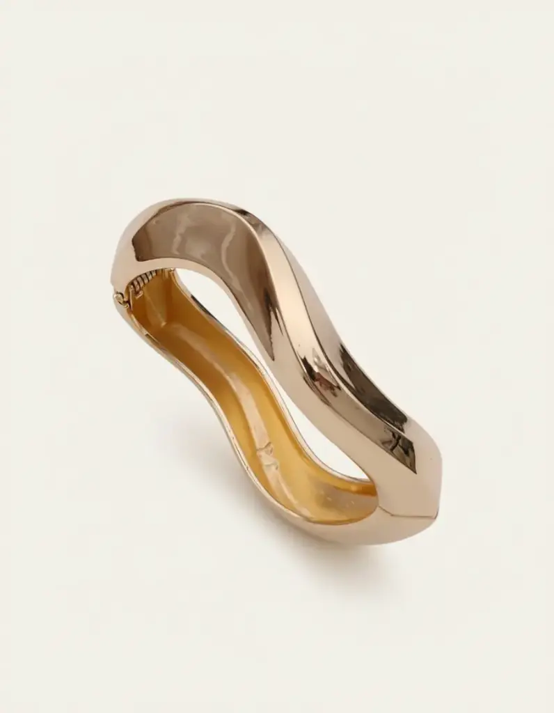 Broad Wave Kada Bracelet