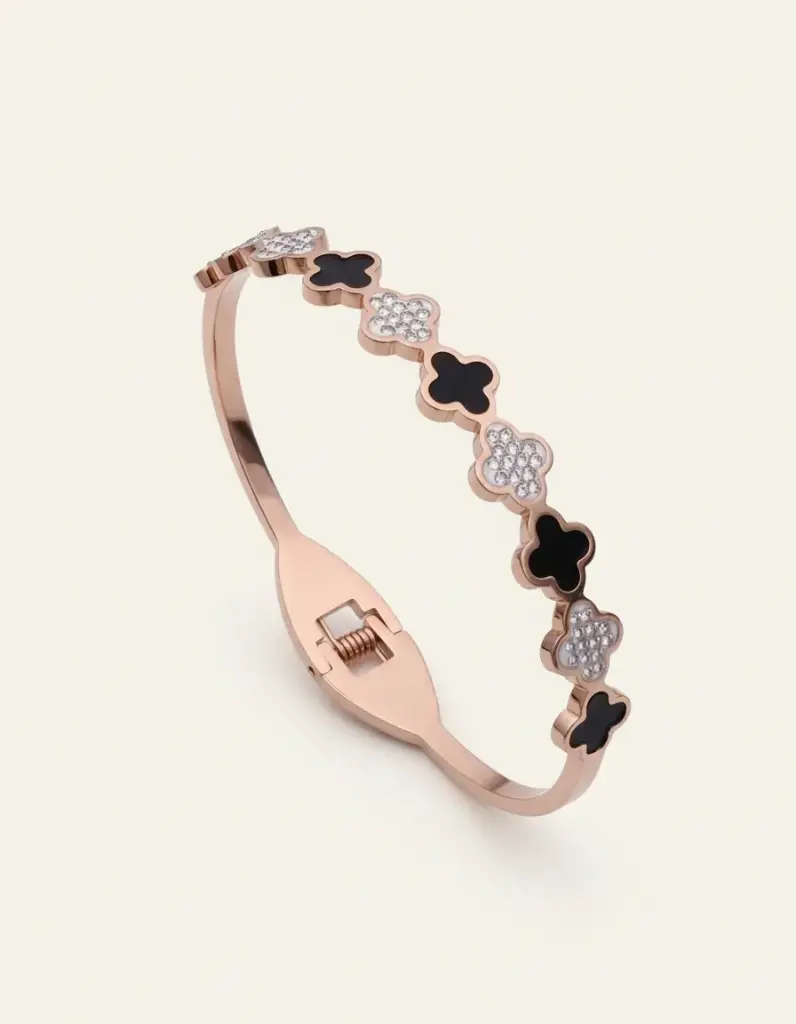 Rose Gold Clover Design Kada