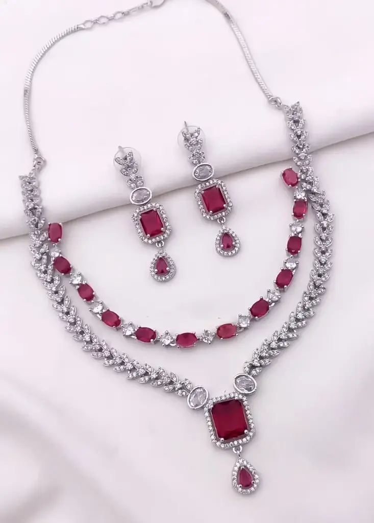 Emerald Elegance Premium Necklace Set