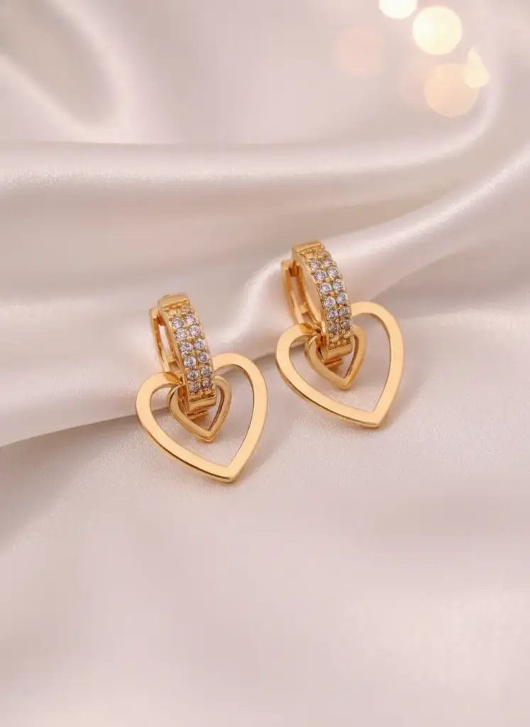 Zyora Heart Loop Earrings