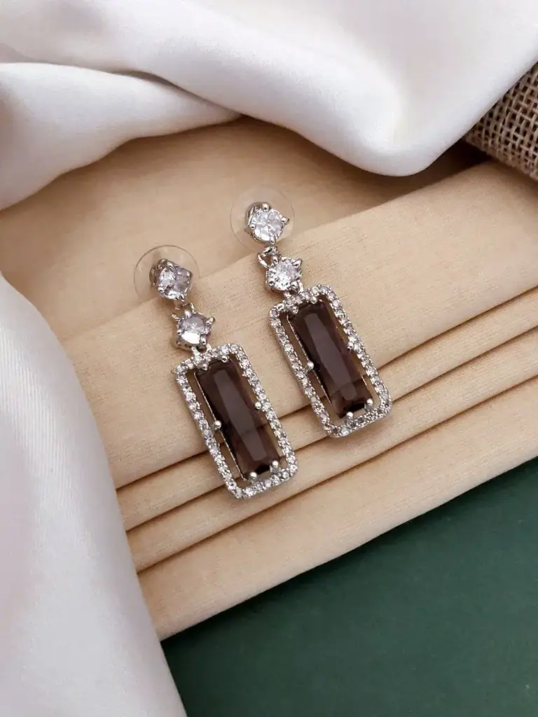 Zyora Rectangle Halo Drop Earrings