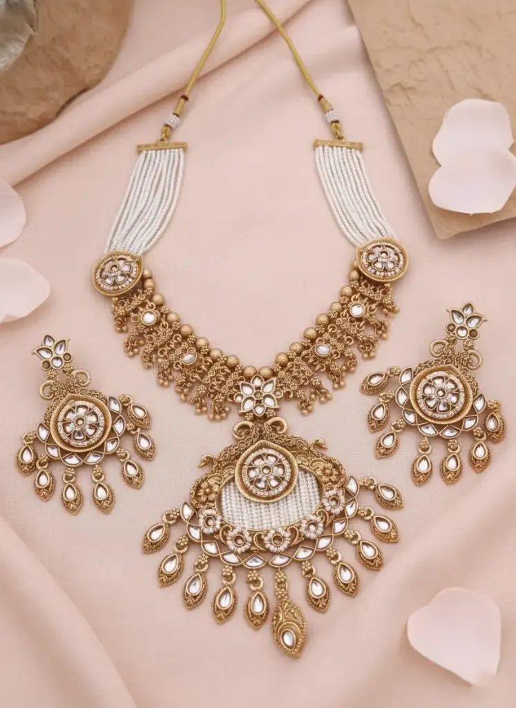 Zyora Traditional Temple Motif Designer Set