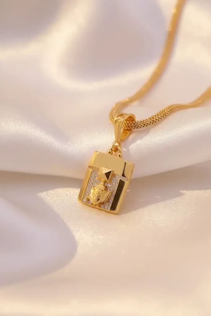 Zyora Shree Ganesh Pendant