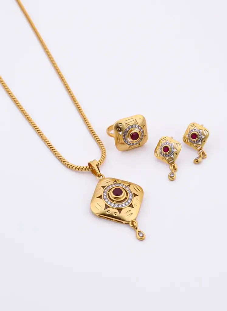 Everyday Elegance Geometric Block Pendant Set